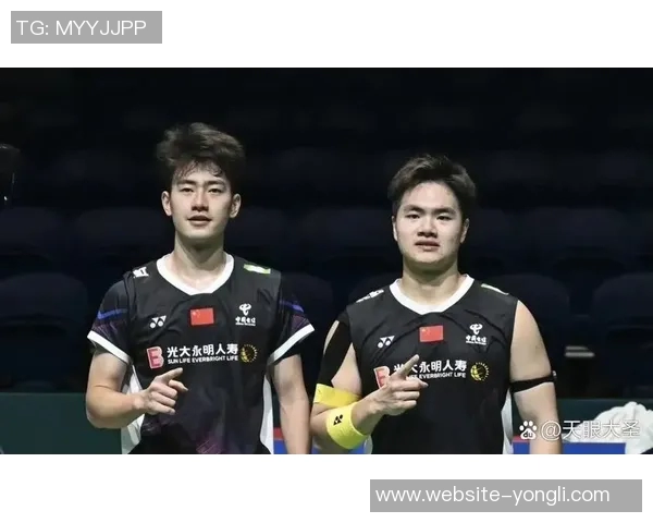 奥尔良对决精彩纷呈的比赛回顾与分析，揭示球队的战术变化与球员表现